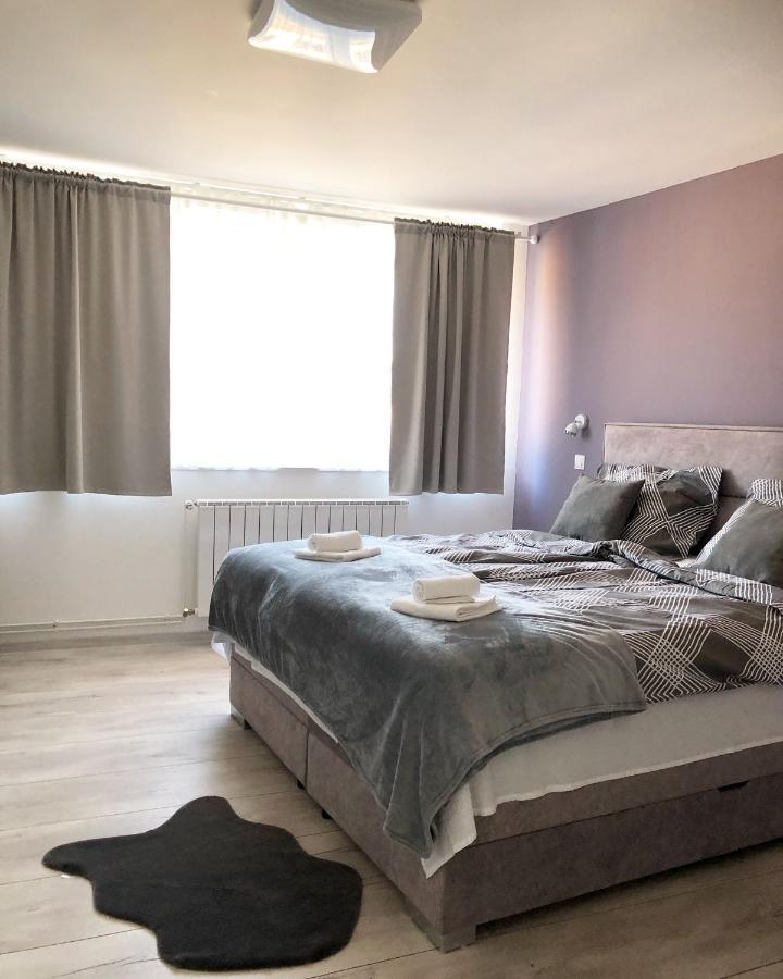 Apartman Bloom 오시예크 외부 사진