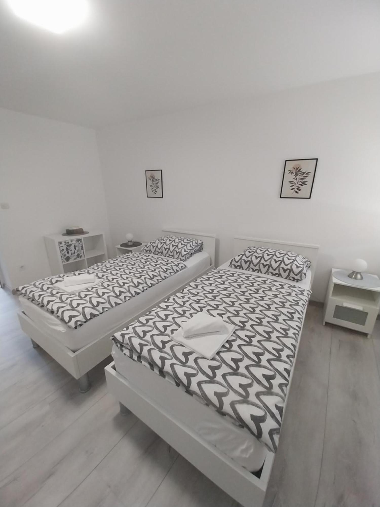 Apartman Bloom 오시예크 외부 사진